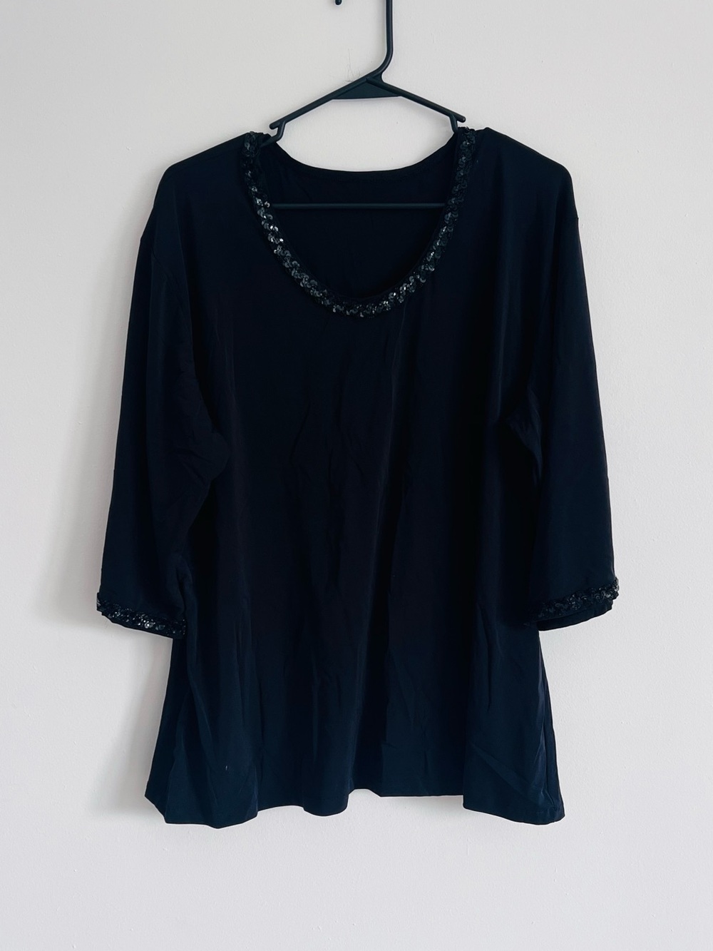 Black Embellished Scoop-Neck Long Sleeve Women's Top